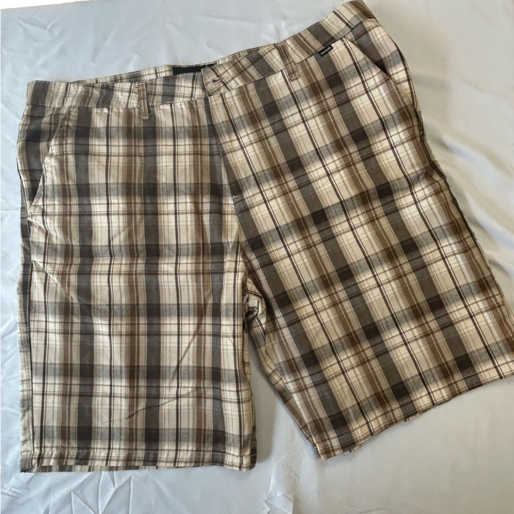Hurley Checkered Brown and Cream Shorts